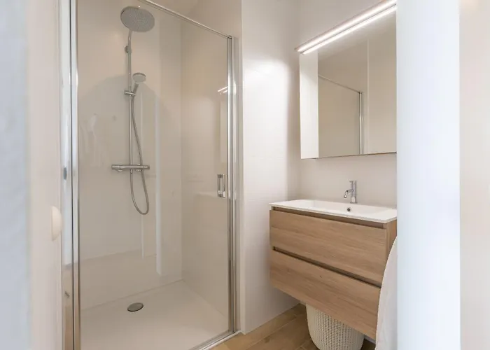 Lecomte - Ensor Tower Ii Seagarden 178 Апартаменты *