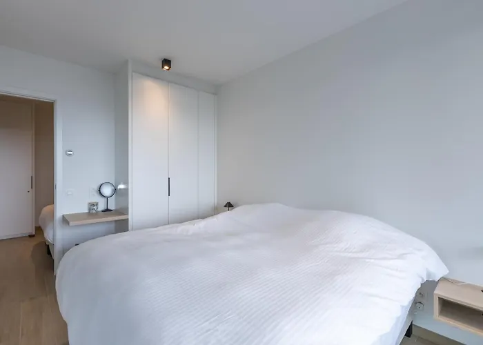 Lecomte - Ensor Tower Ii Seagarden 178 Апартаменты *